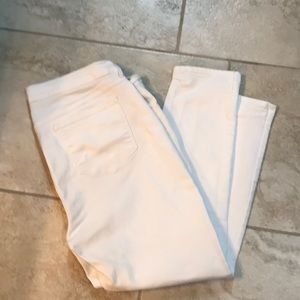 Old Navy White Denim Jeans  - 18